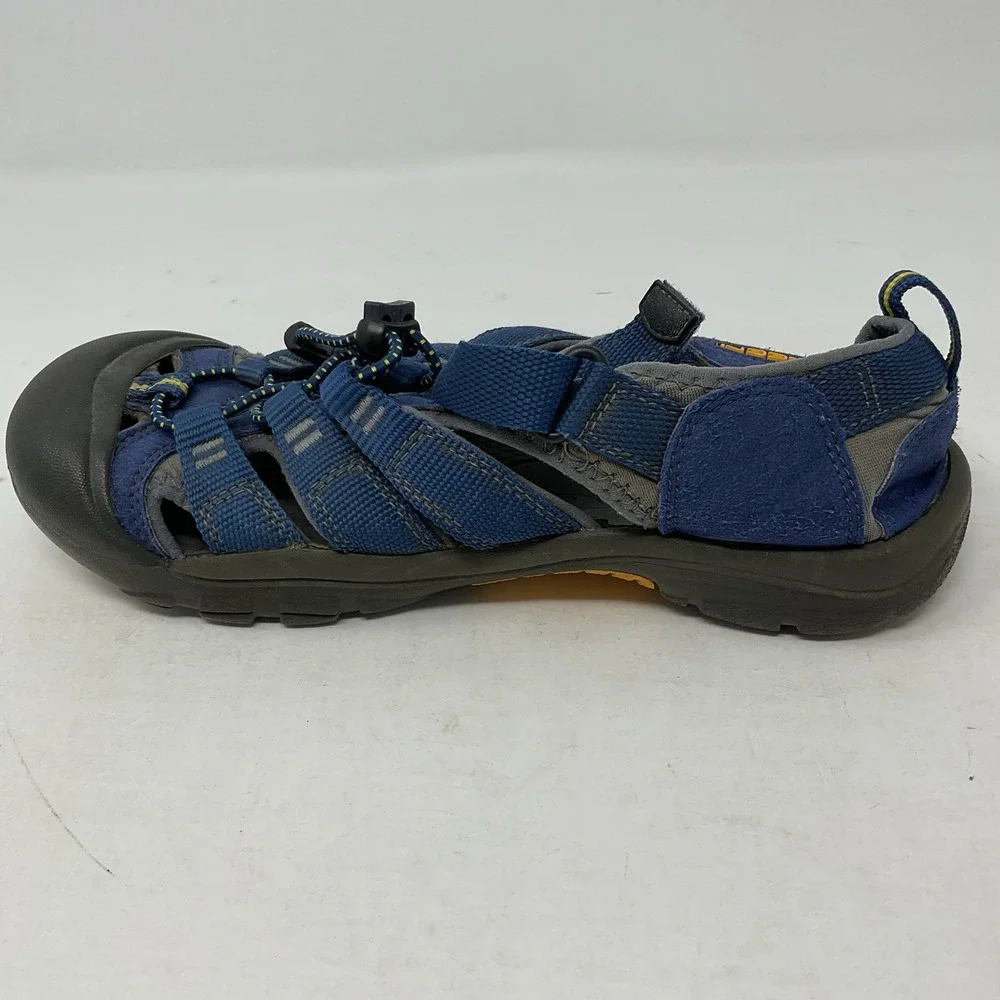 Keen Newport H2‎ Sandals Shoes Youth Big Kid 5 Blue Hiking Water Outdoors